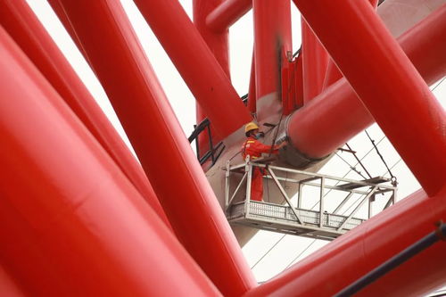 圖看交通 搶抓春光忙生產